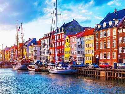 Kodaň a romantické zámky - letecké víkendy